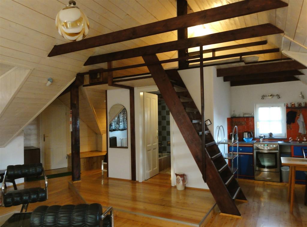 Apartment Tagrajska Любляна Стая снимка